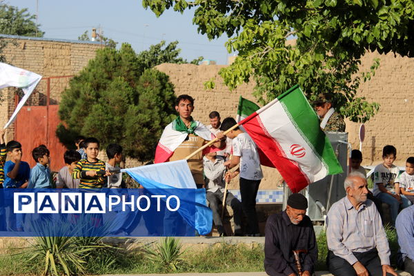 اجتماع خودجوش حمایت از مدافعان میهن در شهر درق