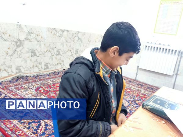آغاز مرحله آموزشگاهی مسابقات قرآن و عترت در دبستان شهید پسندیده فدافن 