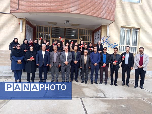 پایان شیرینِ یک آغاز؛ جشن فارغ‌التحصیلی دانشجویان آموزش ابتدایی در سما معمولان