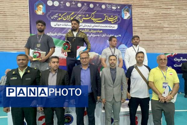 برگزاری مسابقات قهرمانی کشتی آزاد کارگران کشور در شهرستان فیروزکوه