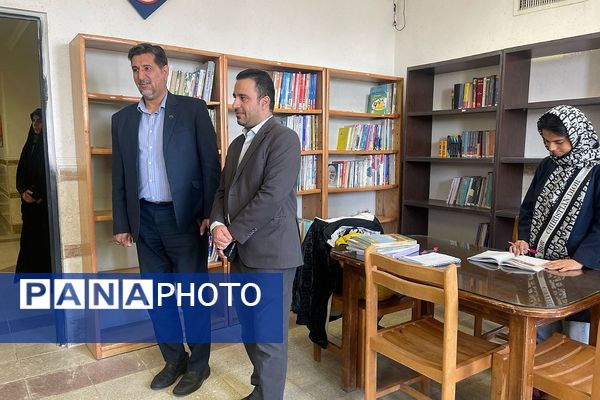 حضور و بازدید مسئولان آموزش‌وپرورش از اردوی مطالعاتی نوروزی دبیرستان نمونه سمیه شهرستان پیشوا