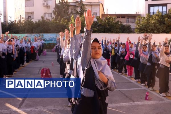 صبحگاه دانش در دبستان رجبی گرگان