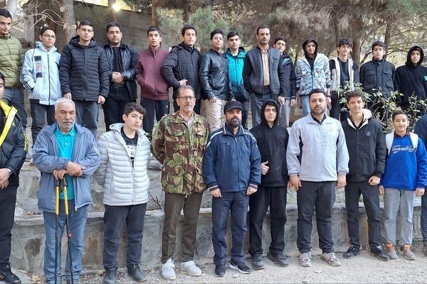 کوهپیمایی گروه پیشتازان مدرسه شهید فهمیده ناحیه یک کرج 