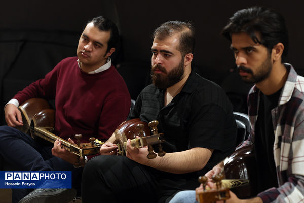 تمرین ارکستر سازهای ایرانی با عنوان «راهی بزن»