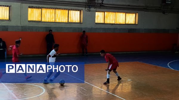 رقابت پرشور فوتسال مدارس ملکان با حضور ۸ تیم
