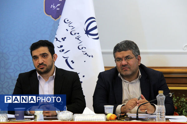 نشست خبری مهرداد بذرپاش وزیر راه و شهرسازی