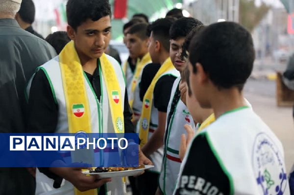 حضور معاون وزیر آموزش‌وپرورش در موکب  اربعینی انصار الحسین فرهنگیان و دانش آموزان حمیدیه