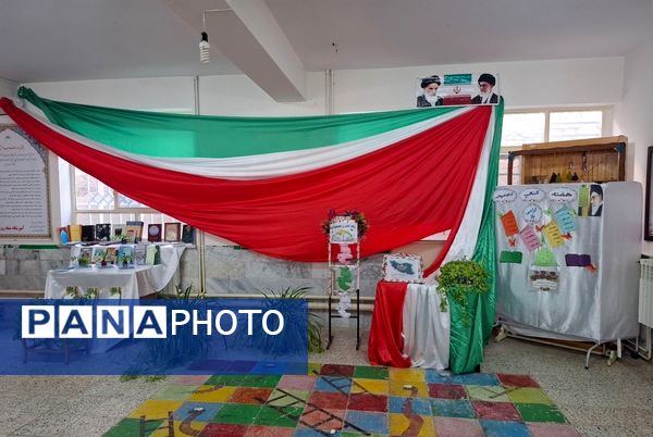 نواخته شدن زنگ کتاب و کتابخوانی در دبیرستان سمیه نوخندان