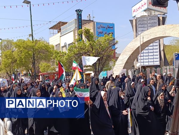 شرکت با شکوه مردم مشهد در راهپیمایی روز جهانی قدس