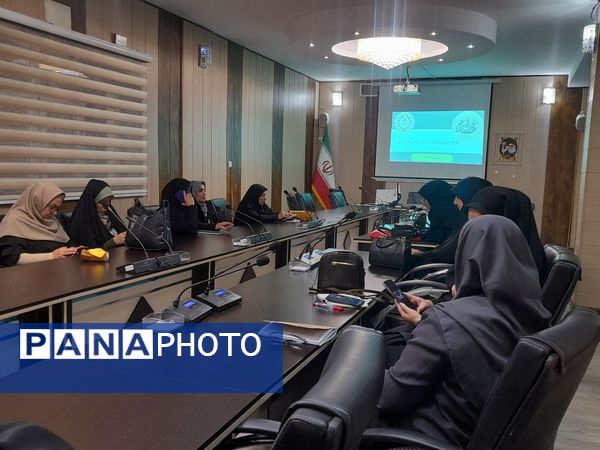 برگزاری دوره تربیت مدرس مربیان کاردان و جدیدالورود استان البرز 
