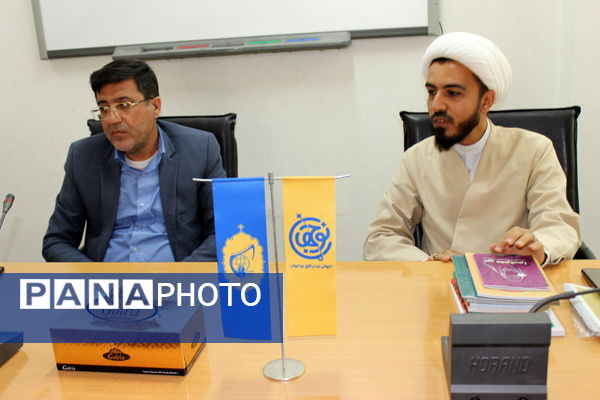 جلسه هم‌اندیشی اتحادیه انجمن‌های اسلامی دانش‌آموزان و سازمان دانش‌آموزی استان بوشهر