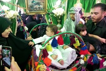 مراسم شیرخوارگان حضرت علی اصغر(ع) در مصلی نماز جمعه شهرستان فلاورجان