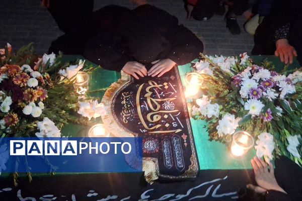 مراسم تشییع نمادین تابوت حضرت زهرا (س)در خیابان قناعت پیشه شیراز