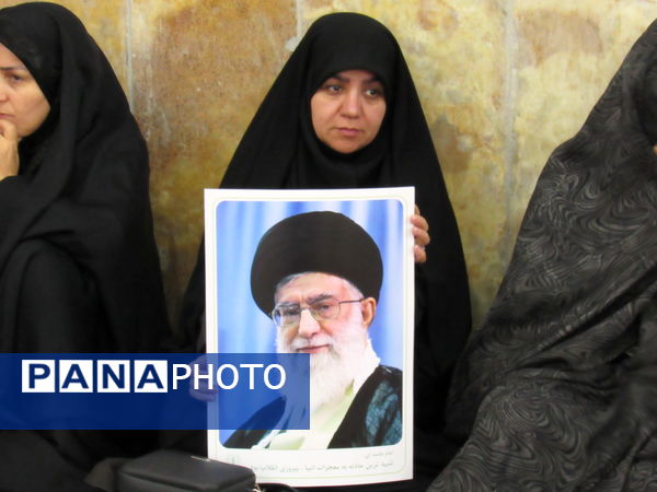 مراسم گرامیداشت شهدای اقتدار ایران اسلامی با حضور پرشور مردم و مسئولان در سنندج