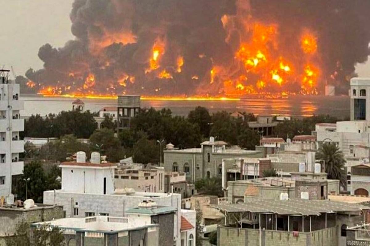 حمله به غیر نظامیان بر اساس قوانین بینالمللی جنایت جنگی است
