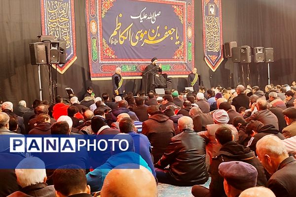 پیشوا در سوگ امامزاده جعفر (ع)؛ اجتماع عاشقان حضرت در حرم مطهر