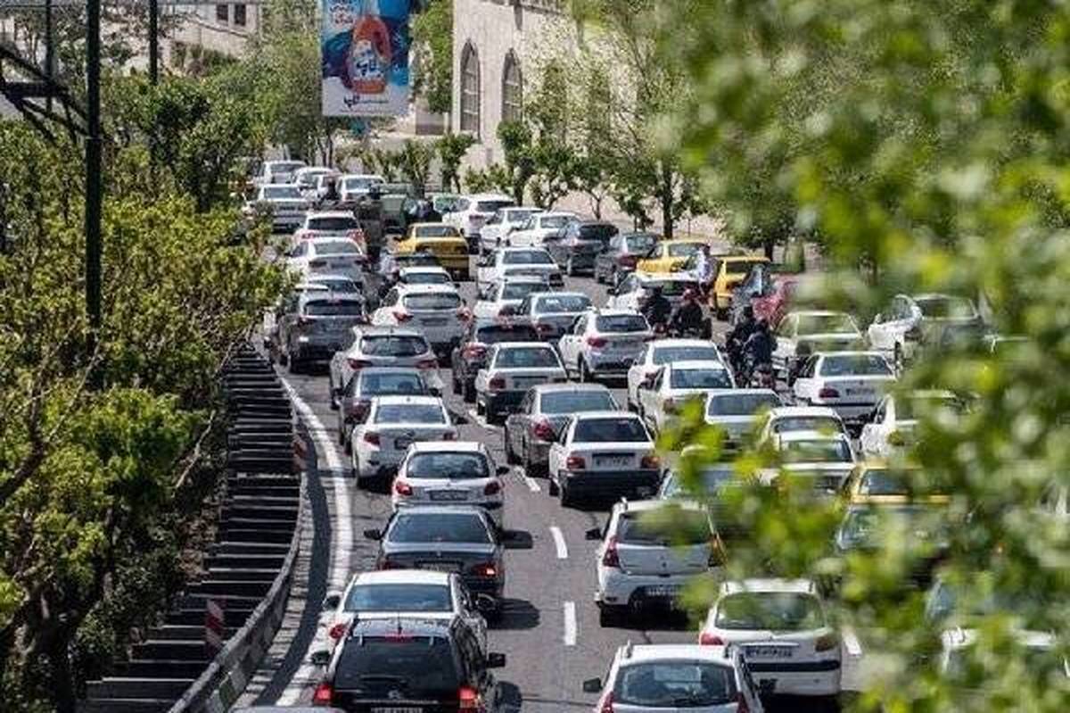 ترافیک سنگین صبحگاهی در معابر و بزرگراه‌های تهران