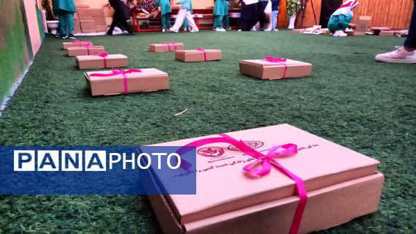 مشارکت مدارس قائمشهر در تهیه بسته‌های آموزشی ویژه دانش‌آموزان کم‌برخوردار 