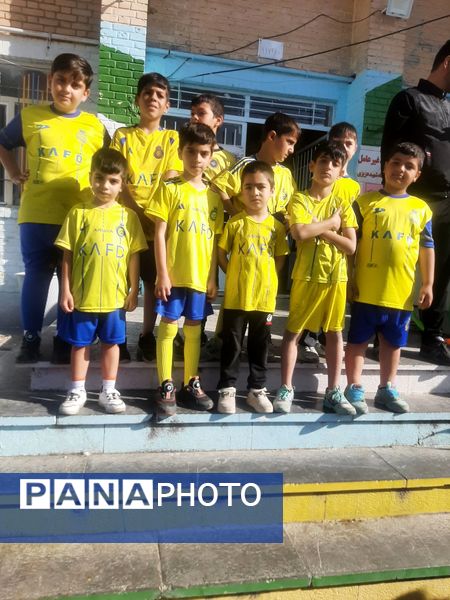 شور و نشاط دانشآموزان در المپیاد ورزشی مدرسه شهید عزیزی اسدآباد