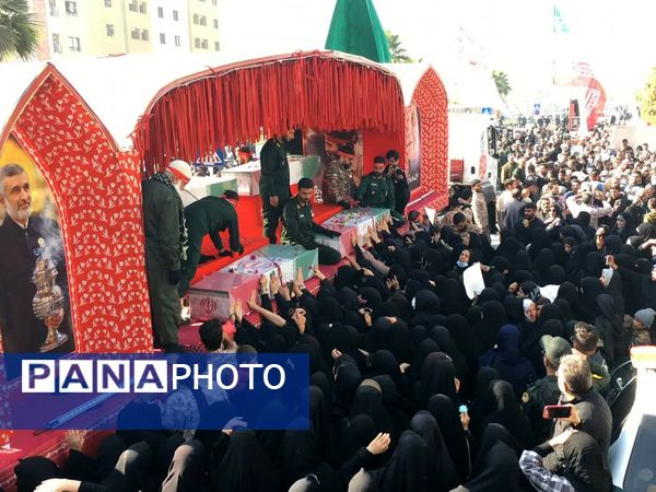 اجتماع بزرگ عزاداران حضرت زهرا(س) همزمان با تشییع شهیدان گمنام دفاع مقدس