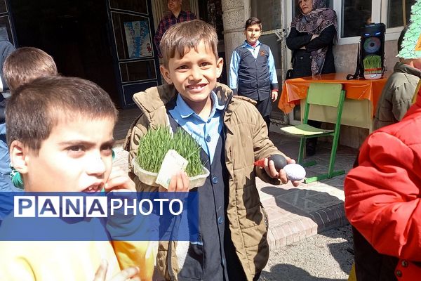 جشنواره «نوروز رنگارنگ» در دبستان شهید سلیمی جهرمی کهریزک