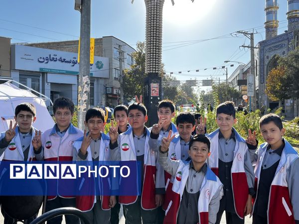 برگزاری راهپیمایی ۱۳ آبان ماه در تویسرکان