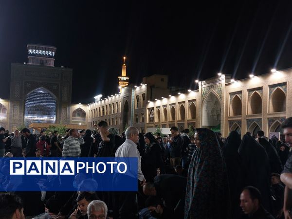 مراسم خطبه خوانی شام شهادت امام رضا(ع) در ایوان ولیعصر صحن پیامبر اعظم (ص)