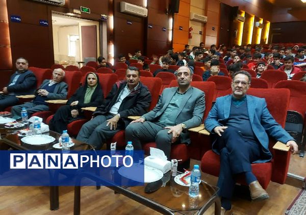 جشنواره امامت و مهدویت در بخش شهرستانی با شرکت بیش از ۲۵۰ اثر در دانشگاه آزاد اسلامی واحد فیروزکوه