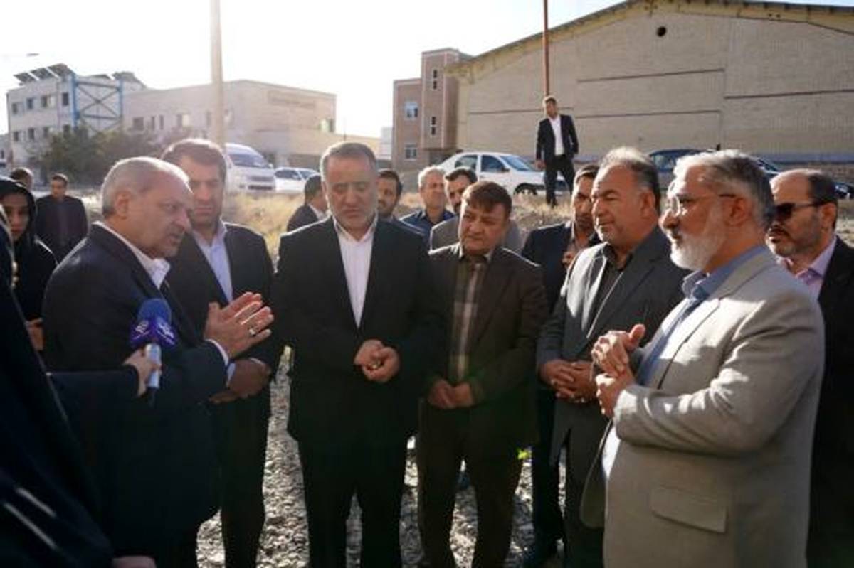 کلنگ‌زنی احداث هنرستان جدید «حاج محمدکریم فضلی» در بیرجند 
