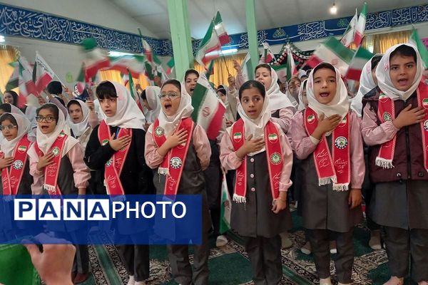 در مسیر پرورش نسل انقلابی؛ مراسم صبحگاهی تشکیلاتی در فیروزکوه جان گرفت