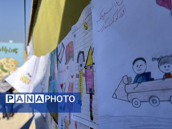 از «درخت آرزوها» تا «نمایشگاه هنری» در جشن روز کودک دبستان احمد کاظمی ۲