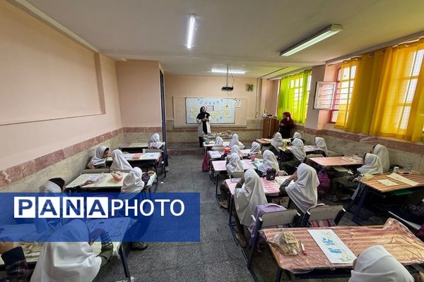 روز جهانی پوکی استخوان در مدارس شهرستان ملارد