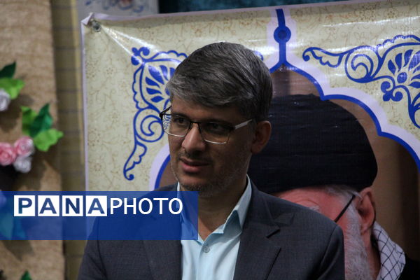 مراسم معنوی اعتکاف دانش‌آموزان پسر یزدی در فهرج