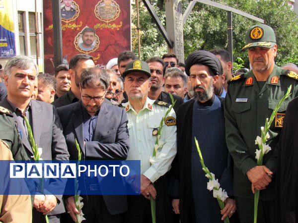 خروش بی‌نظیر سنندج در بدرقه شهید آسمانی رضا بسطامی