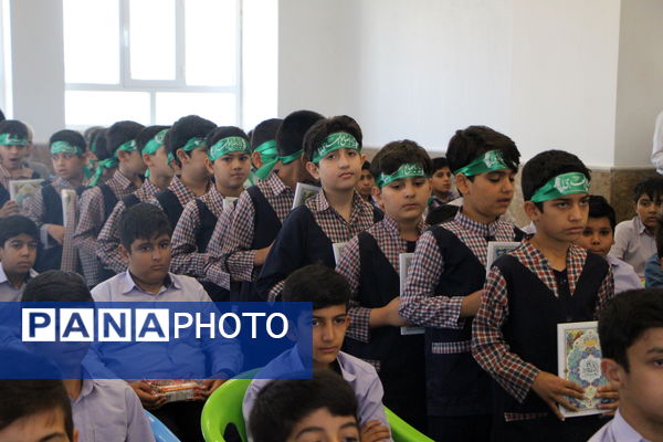 افتتاح آموزشگاه ۱۲ کلاسه شهید حسینی پور در اردکان