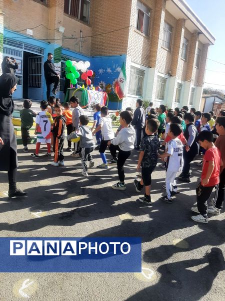 شور و نشاط دانشآموزان در المپیاد ورزشی مدرسه شهید عزیزی اسدآباد