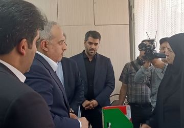 بازدید مسئولان استانی و منطقه‌ای از مدرسه کیهانی ناحیه یک شهرری