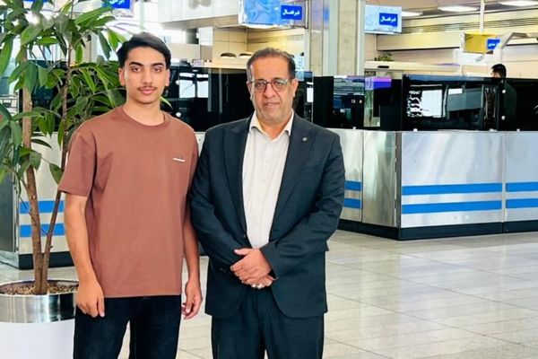 آئین جهانگیری، نماینده ایران از شهرستان قلعه‌گنج، به همراه تیم ملی شترسواری عازم ابوظبی می‌شود