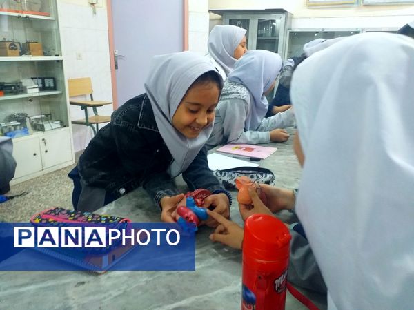 برگزاری کلاس‌های علمی و پژوهشی در پژوهشسرای بوعلی سینا شهرستان ملارد