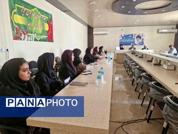 دوره توانمندسازی پرورشیان مدارس غیردولتی قشم