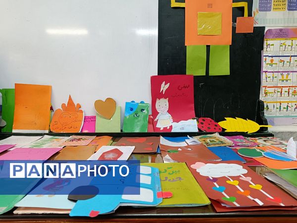 کتاب‌هایی از دل و دست کودکان در کلاس درس