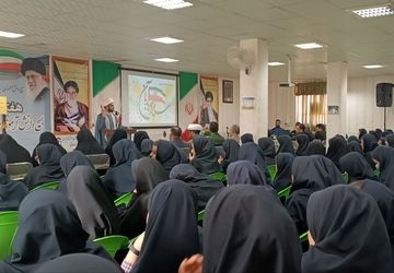 نواخته شدن زنگ استکبارستیزی در دبیرستان شاهد فردوس بافق