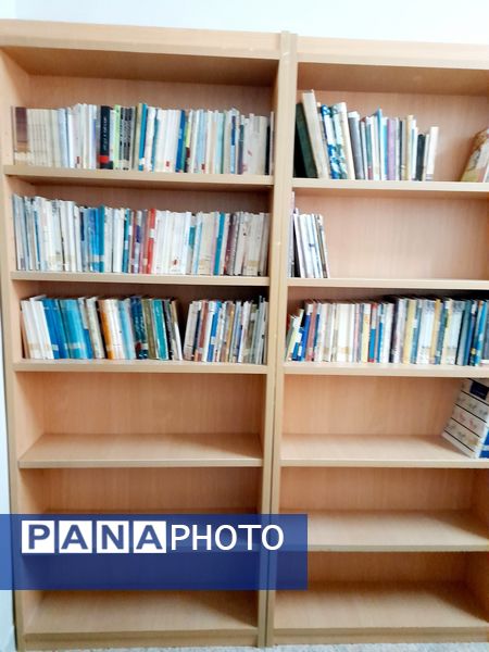 افتتاح کتابخانه دبیرستان علی افشار نژاد ناحیه ۶