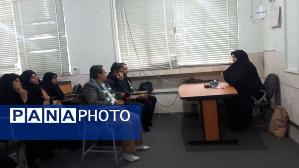 برگزاری دوره‌ مربیان پیشتاز کاردان در ابرکوه