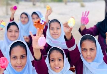 مراسم پیشواز عید نوروز در آموزشگاه عصمتیه حاجی‌آباد 