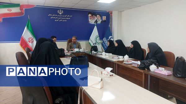 نشست «نقش دانش‌آموزان در دشمن‌شناسی و یهودستیزی» در سازمان دانش‌آموزی استان خراسان شمالی