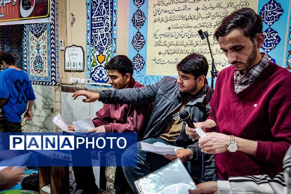 افتتاحیه اعتکاف دانش‌آموزی مسجد قمربنی هاشم باقرشهر 