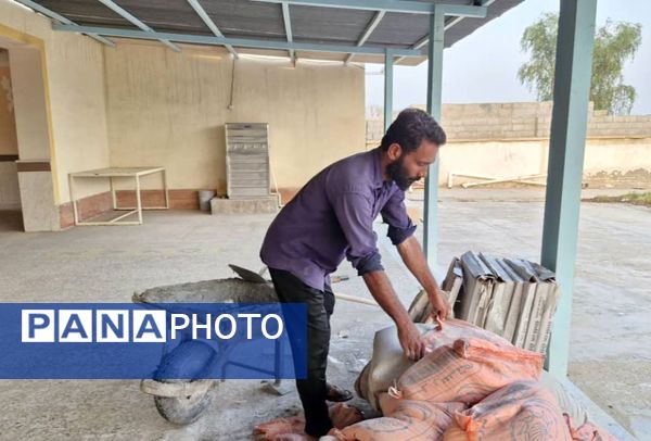 اجرای طرح «شهید عجمیان» با هدف رنگ‌آمیزی و شاداب‌سازی مدارس فین