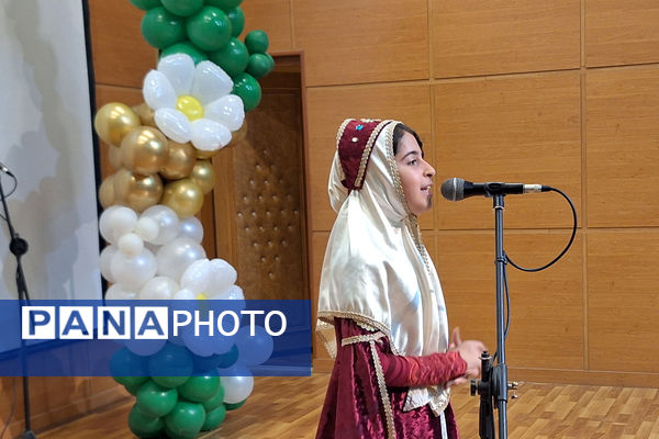 گردهمایی معاونان و مربیان پرورشی و جشن سپاس مربی ناحیه یک شیراز