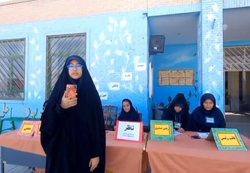 برگزاری انتخابات شورای دانش‌آموزی در دبیرستان شهید حسین جواهریان